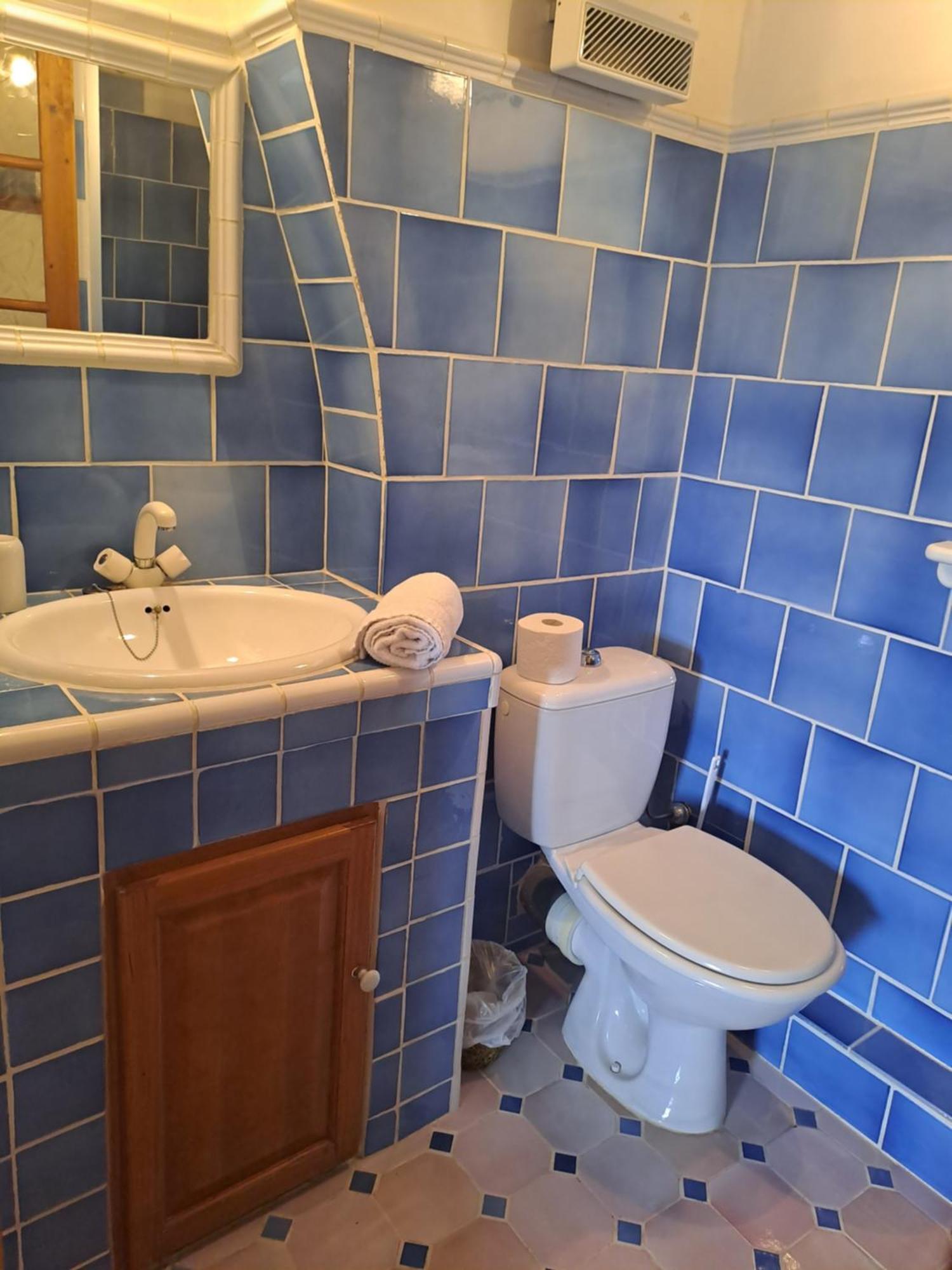 Bargème Les Roses Tremieres Bed & Breakfast エクステリア 写真